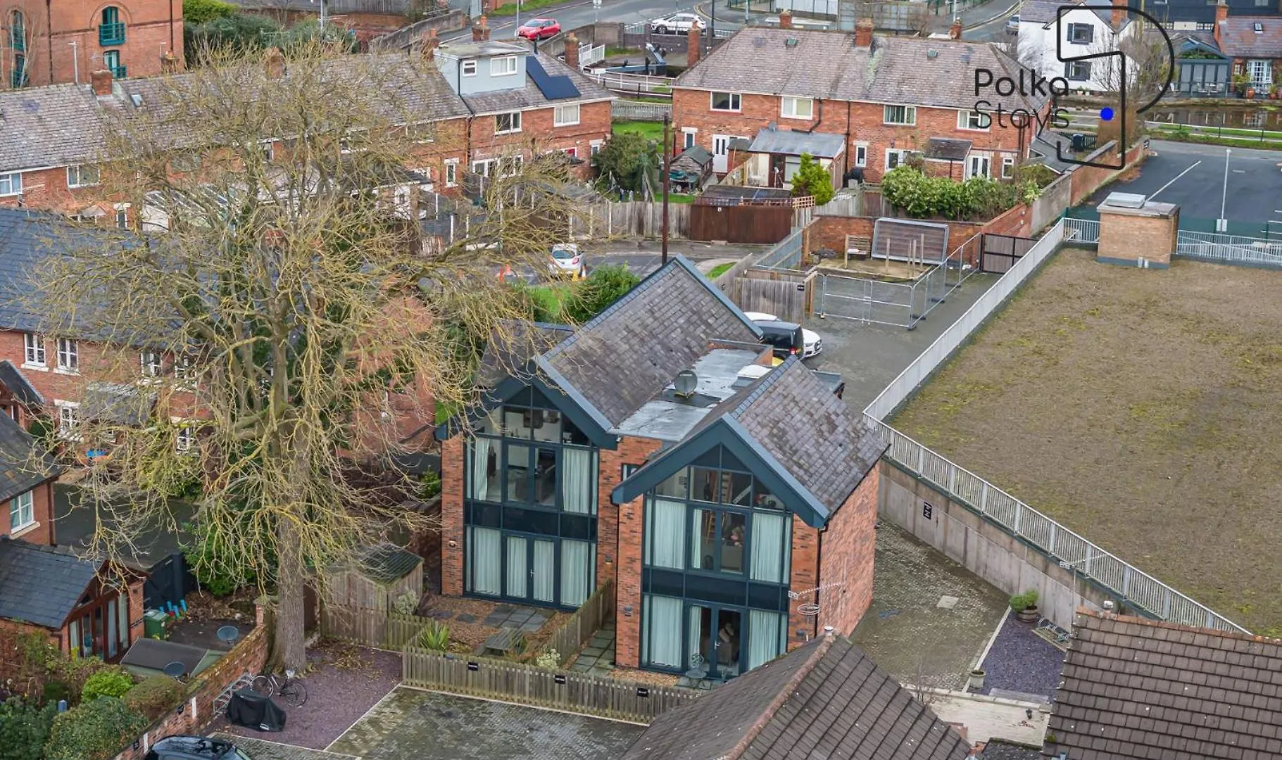 The Stables, Chester - Luxury Apartments By Polkastays