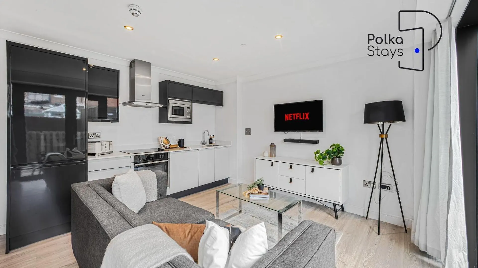 The Stables, Chester - Luxury Apartments By Polkastays