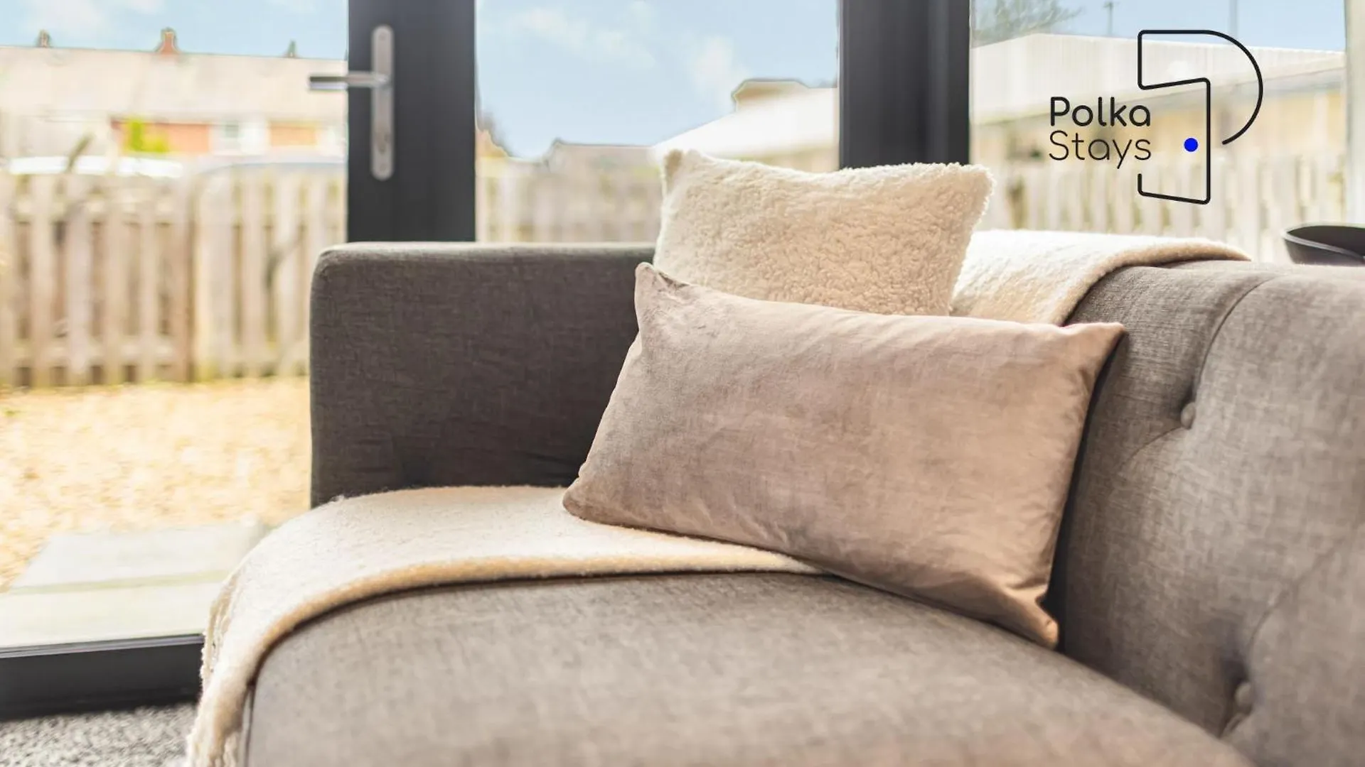The Stables, Chester - Luxury Apartments By Polkastays