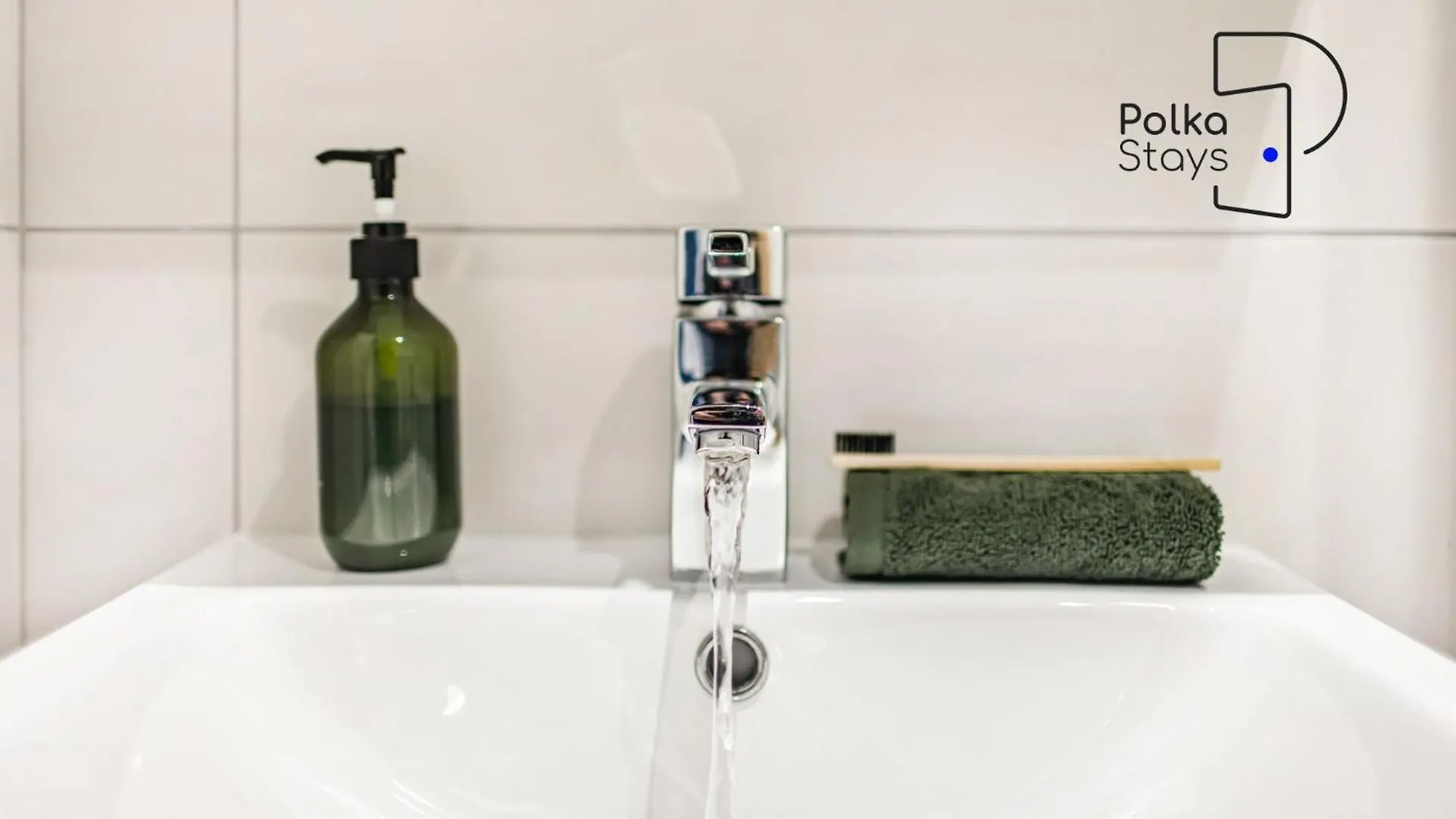 The Stables, Chester - Luxury Apartments By Polkastays