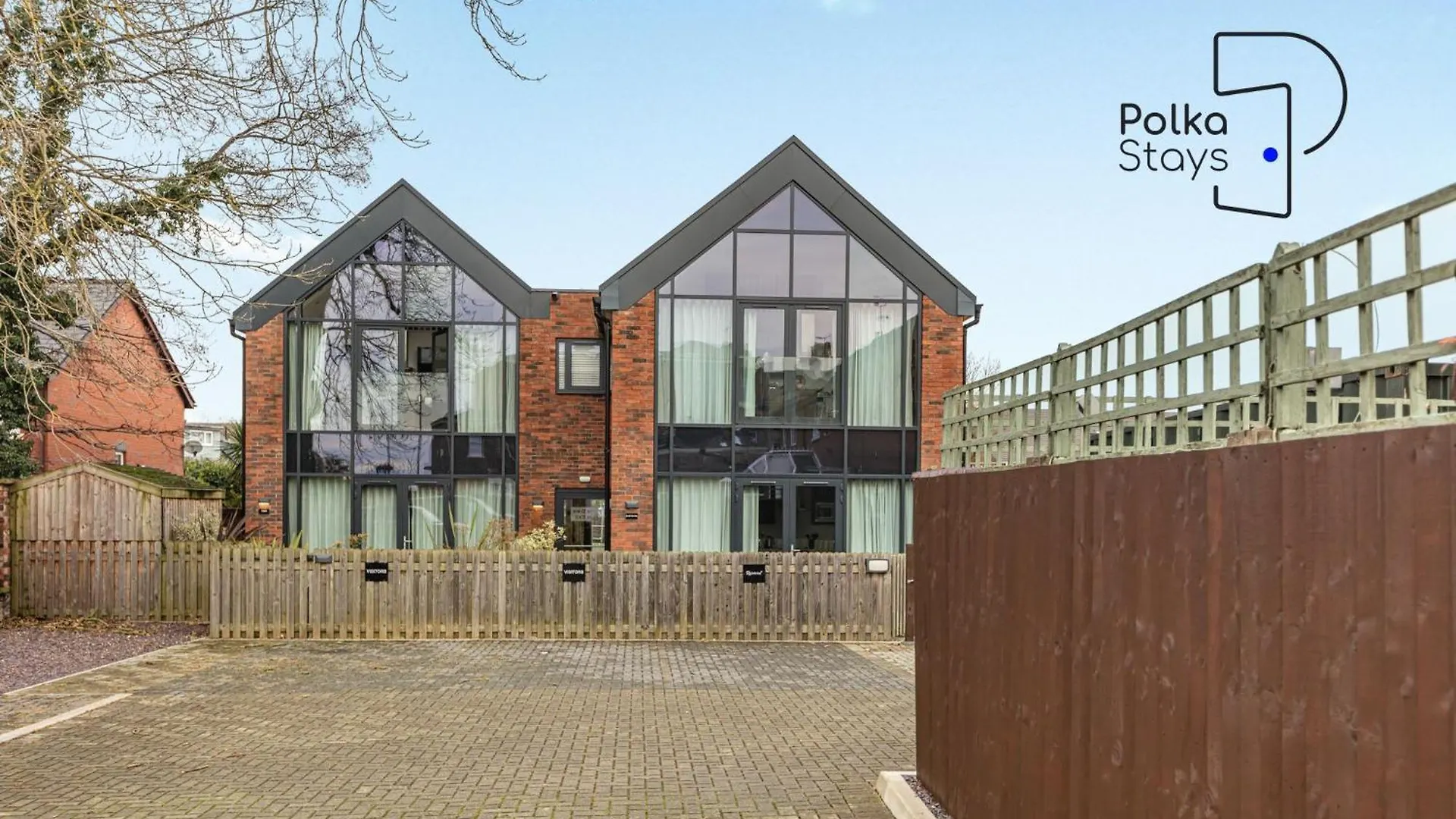 The Stables, Chester - Luxury Apartments By Polkastays