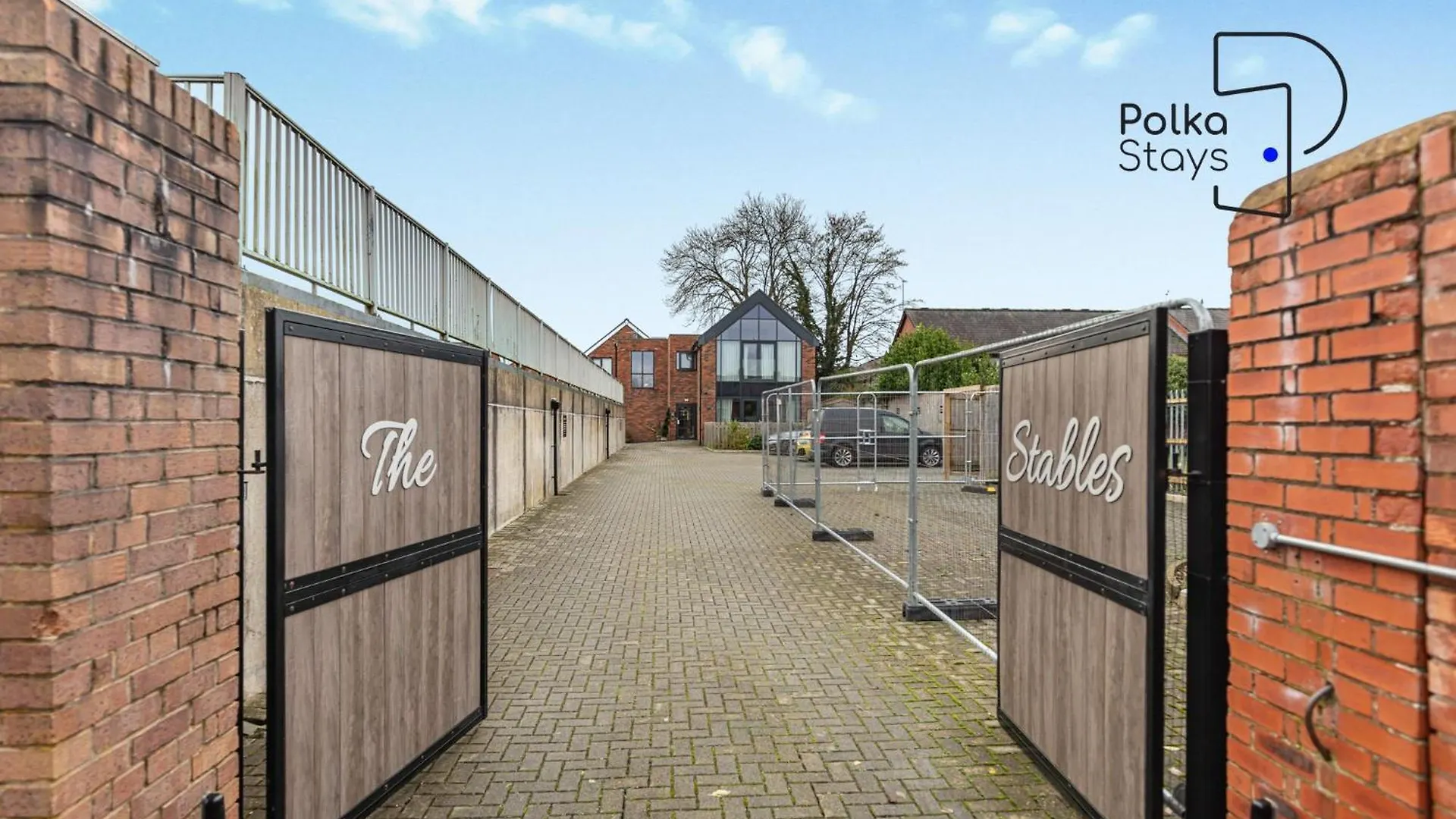The Stables, Chester - Luxury Apartments By Polkastays