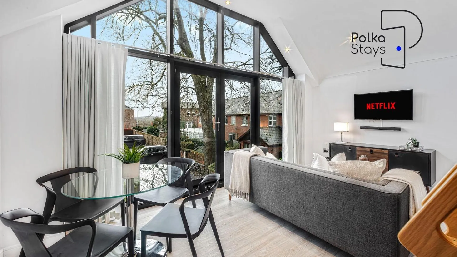 The Stables, Chester - Luxury Apartments By Polkastays