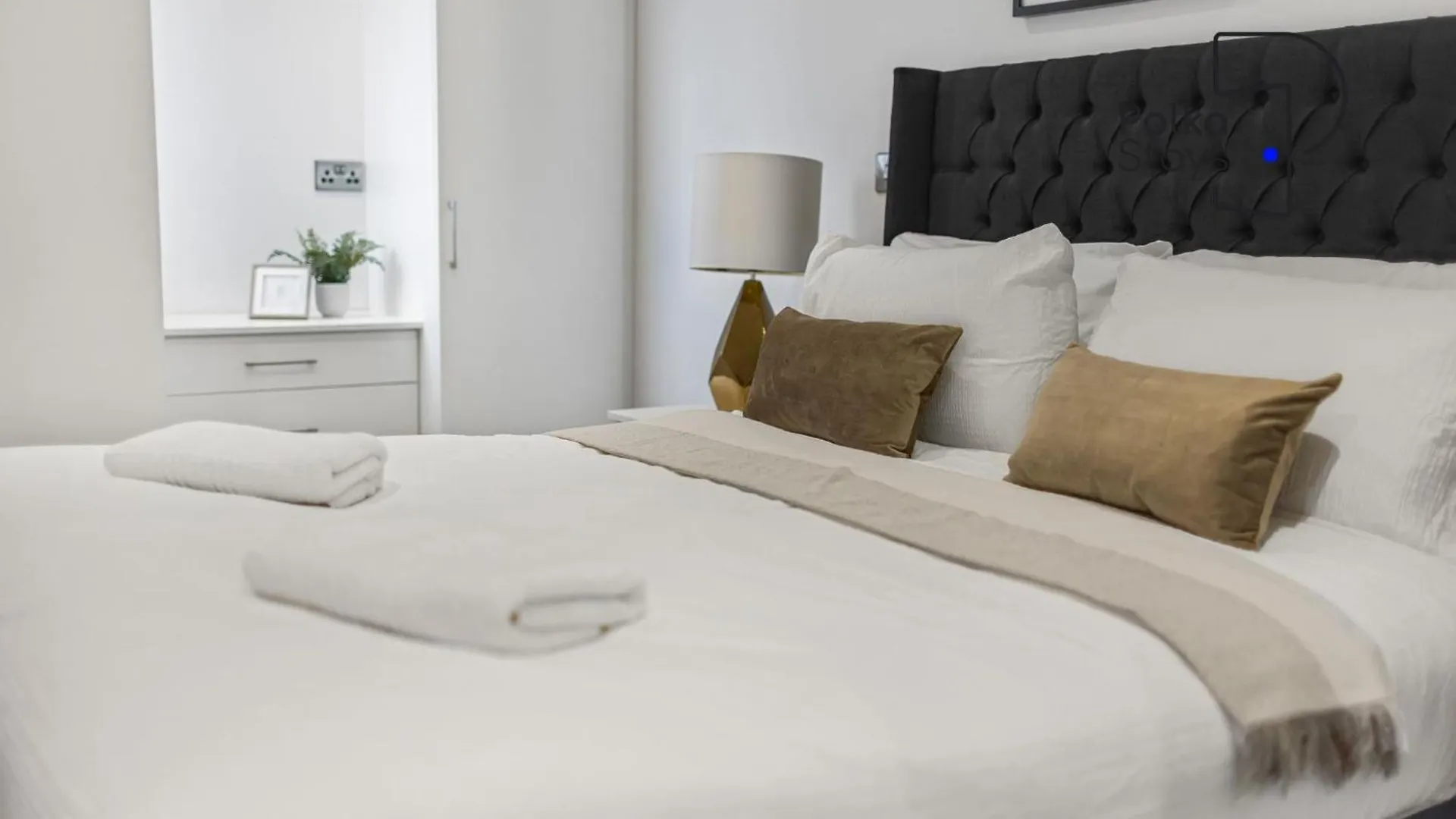 The Stables, Chester - Luxury Apartments By Polkastays